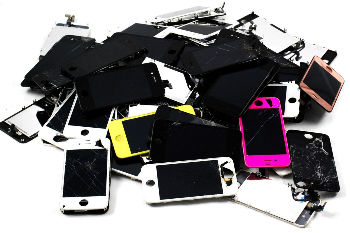 Broken LCD Screen | screenhunterrecycle.com Broken LCD Screen | screenhunterrecycle.com